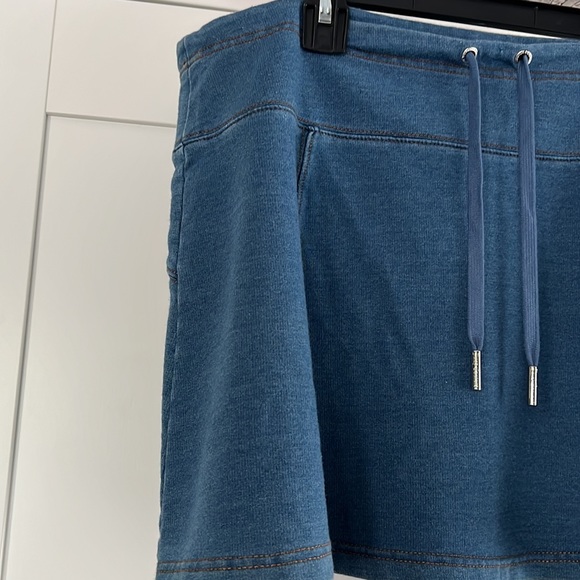 Juicy couture large indigo mini skirt NWT - Picture 3 of 5